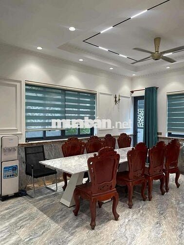 BIỆT THỰ SETURIA VƯỜN LÀI DT 300M2, TRỆT, 2 LẦU, 5PN, FULL NỘI THẤT