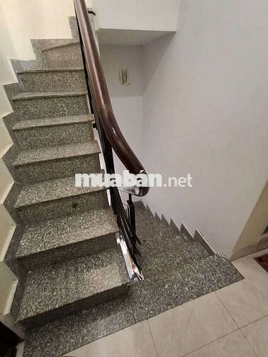 Cho thuê nhà 5pn ngã tư hàng xanh p17 Bình thạnh