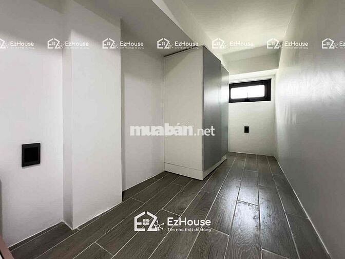 Ngay mặt tiền Phạm Văn Bạch phòng không giới hạn người ở
