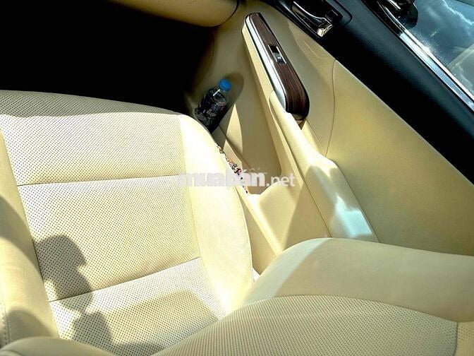 Toyota Camry 2018 2.0E - 50000 km