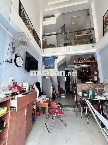 HXH 1/ Trường Sa 40m2, 3 tầng, ngang 4m ,  Phường 12 Quận 3 .