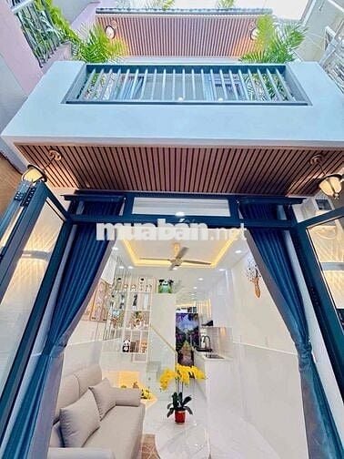 Nhà ngay Phú thọ hòa - DT:3x8 - đúc 2 tầng - Chỉ 3.xtỷ