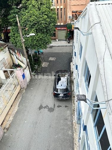 Góc 2 mặt tiền - trung tâm, Quận 1 - 4,2x24m - trệt lầu ST, suốt đẹp