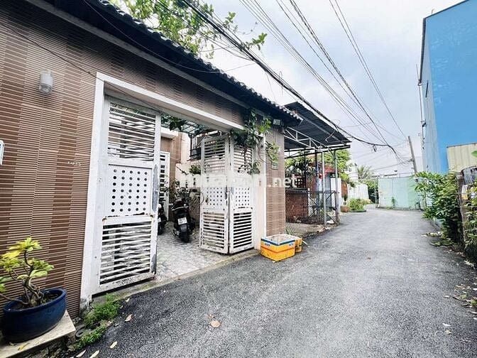BÁN NHÀ 257M² – NGANG 10M FULL THỔ CƯ – HẺM XE HƠI 1 SẸT TÂN HIỆP 17