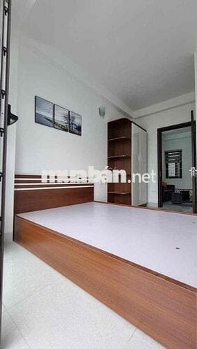 CCMN PHỐ XUÂN ĐỈNH. 1N1K RỘNG 40M2. THANG MÁY. BAN CÔNG. GIÁ 5Tr7