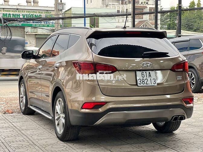 Hyundai Santafe 2016 2.2L 4WD - 130000 km