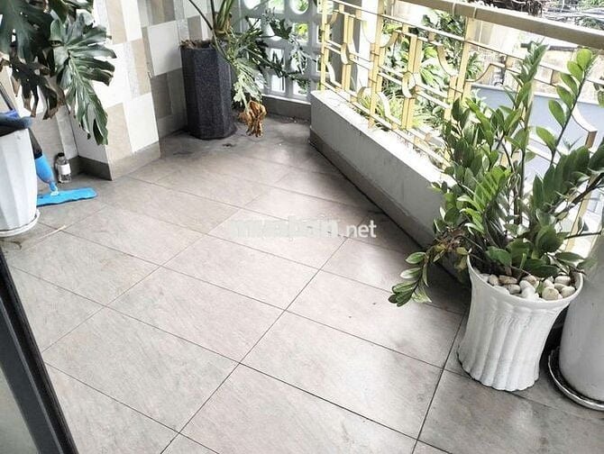 Cho thuê nguyên lầu 1 ,sẵn máy lạnh, căn góc mặt tiền Đs21 p8 Gò Vấp