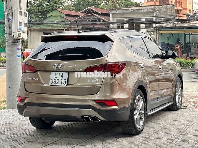 Hyundai Santafe 2016 2.2L 4WD - 130000 km