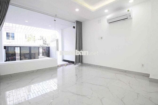 🌸Mặt Bằng, Văn Phòng Ngay Luỹ Bán Bích Có Phòng Sau Ở Lại DT 70m2🌸