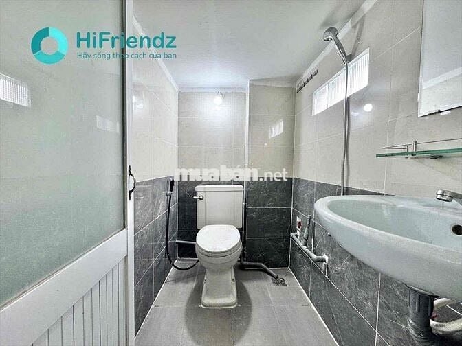 Siêu Phẩm Duplex - Sẵn Máy Lạnh/ Cửa Sổ Trời - Ngay Đường Hoà Bình