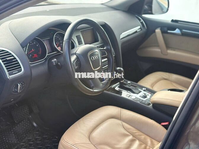 Audi Q7 2011 màu nâu xe đẹp
