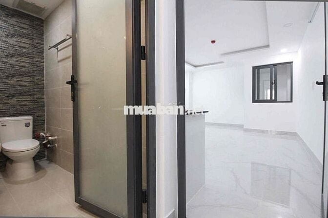 🌸Mặt Bằng, Văn Phòng Ngay Luỹ Bán Bích Có Phòng Sau Ở Lại DT 70m2🌸