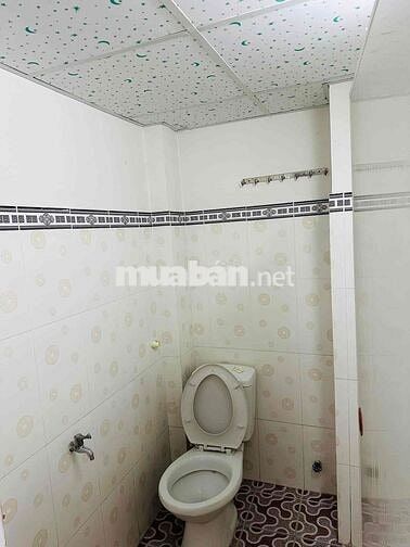 PHÒNG TRỌ 16m2 đường NGUYỄN SƠN, Q. TÂN PHÚ
