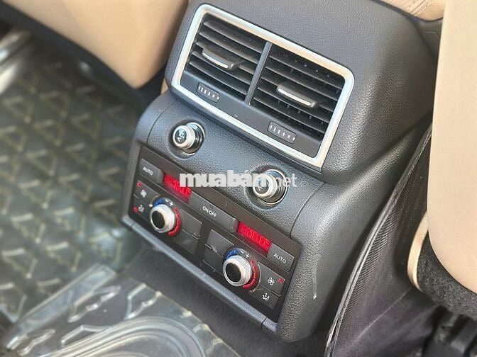 Audi Q7 2011 màu nâu xe đẹp
