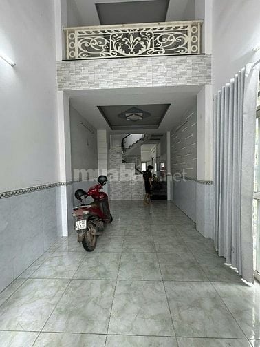 HIẾM NHÀ GÓC 2 MẶT TIỀN CXPL A 4.25x18.5m TRỆT LỬNG 2 LẦU ST GIÁ 10.2T