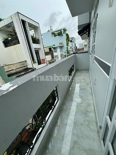 HIẾM NHÀ GÓC 2 MẶT TIỀN CXPL A 4.25x18.5m TRỆT LỬNG 2 LẦU ST GIÁ 10.2T