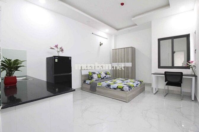 TRỐNG CĂN STUDIO BANCOL & VIEW KÍNH - NGAY TRƯỜNG ĐH VĂN HIẾN