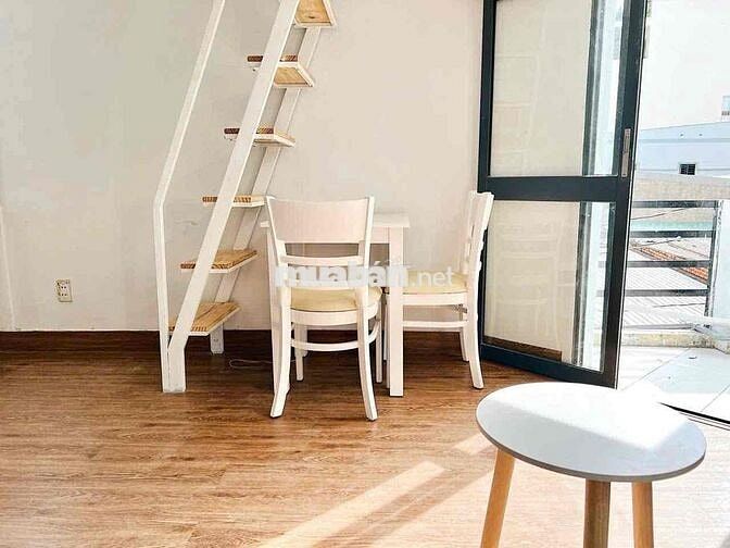 🎉Cho thuê căn Duplex ban công ngay đại học Văn Lang