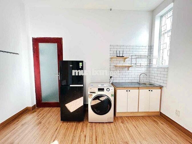 🎉Cho thuê căn Duplex ban công ngay đại học Văn Lang