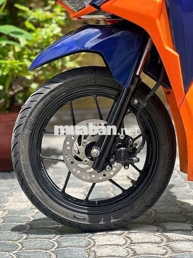 Xe Vario 125 đời 2019 BSTP chính chủ ký