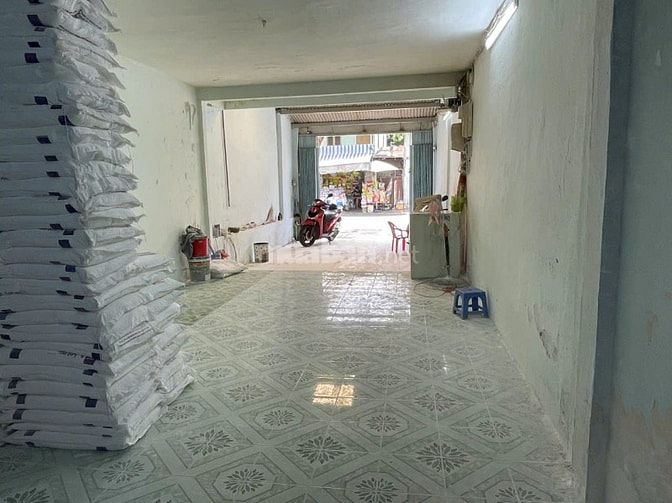 Nhà mặt tiền kinh doanh đa ngành nghề , Lạc Long Quân, Q.11