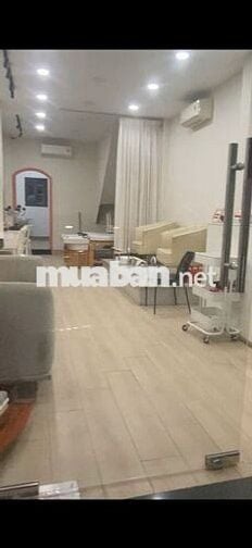 Cho thuê nhà mặt tiền Tân Phước, P.6, Q.10 giá 25tr