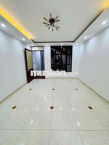 Cho thuê nhà 1 trệt 3 lầu, Nguyễn Gia Trí,P25, Bình Thạnh