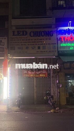 Cho thuê nhà mặt tiền Tân Phước, P.6, Q.10 giá 25tr