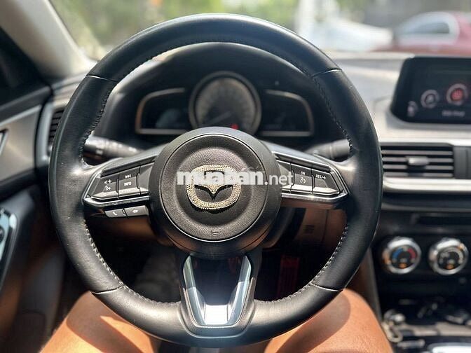 Mazda 3FL date 2017 phanh tay điện tử