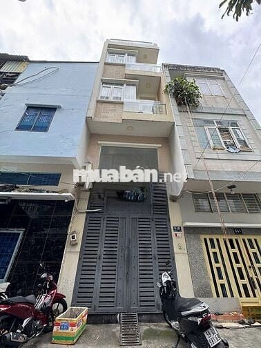 Nhà nc 4PN  gần Vĩnh hooik  khánh hội cầu kênh tẻ thánh thất Q4