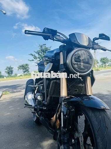 Honda Cb300R. Đk 2021. Màu Đen Bạc.