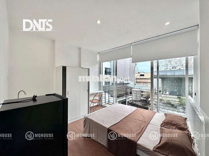 Khai trương căn hộ gần chợ Tân Địnhquận 1_Balcony/cửa sổ_thang máy