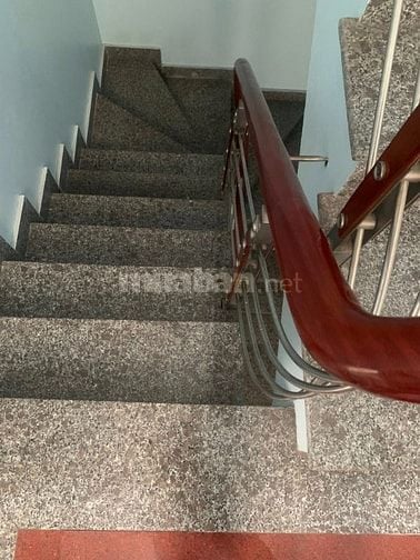 NHÀ HOA LÂM - LONG BIÊN - KHU HIẾM NHÀ BÁN.