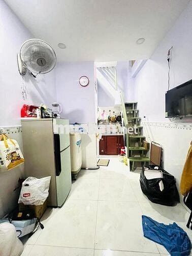 Bán nhà hẻm xe hơi giáp ngã tư Bốn Xã, giá chỉ 1 tỷ xx