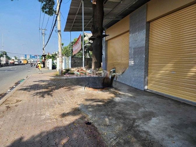 Cho thuê nhà mặt tiền Quốc lộ 1A, P.An Phú Đông, Q.12 giá 19tr