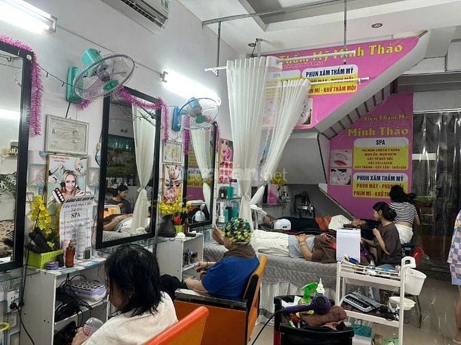 Sang tiệm tóc đang KD tốt do chuyển chỗ ở, Hoàng Hoa Thám, Bình Thạnh