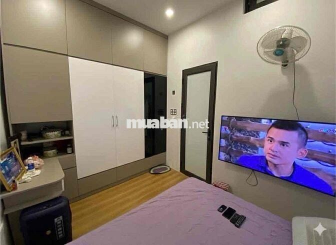 Cực Nóng! Nhà Phố Xã Đàn -Ngõ Thông 45m Ra Phố Full Nội Thất giá10.2ty