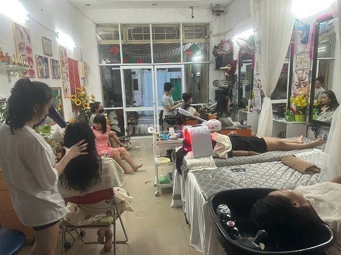 Sang tiệm tóc đang KD tốt do chuyển chỗ ở, Hoàng Hoa Thám, Bình Thạnh