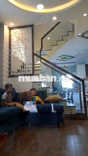 Nhà 60m2 2 lầu đúc Bình Thành chỉ 4,7 tỷ