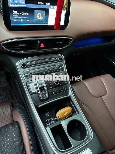 Hyundai Santa Fe 2022 2.2 Dầu Cao Cấp - 35000 km