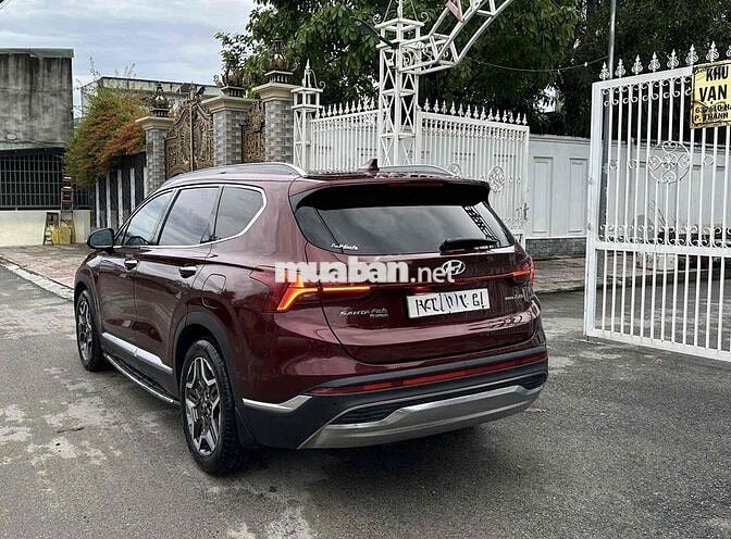 Hyundai Santa Fe 2022 2.2 Dầu Cao Cấp - 35000 km