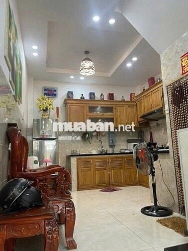 BÁN NHÀ 4 TẦNG, DT 35M2, HẺM XE HƠI THÔNG, NỞ HẬU, 4,78 TỶ CÒN TL