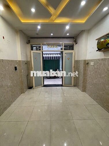 BÁN NHÀ 4 TẦNG, DT 35M2, HẺM XE HƠI THÔNG, NỞ HẬU, 4,78 TỶ CÒN TL