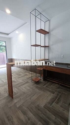 cho thuê nhà 5 triệu 2 PN LỘ Ô TÔ ngang Cao Đẳng nghề