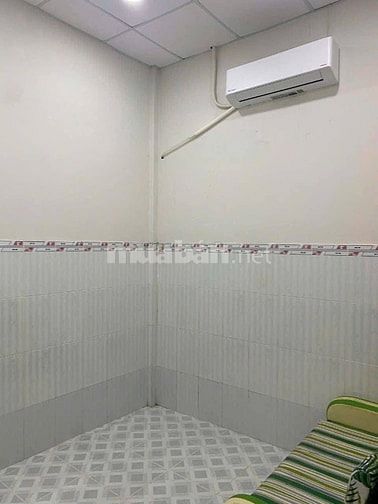 950tr Hàng chuẩn sổ hồng riêng ngay Bà Điểm cần bán gấp căn nhà 70m2