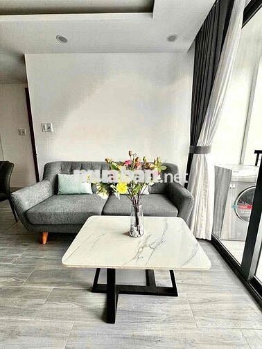 Căn Hộ 1PN Ban Công 30m2 - Máy Giặt Riêng - Gần Ngã 4 Hàng Xanh