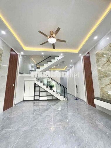 bán nhà 1 trệt 1 lầu Đinh Đức Thiện - Bình Chánh - 5x20m