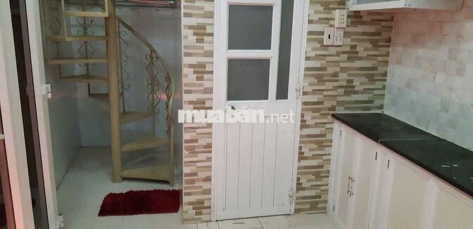 Cho thuê nhà nguyên căn.Đường Phạm Ngũ Lão.Quận 1.