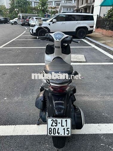 sh mode màu trà sữa nữ đi