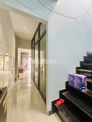 MẶT TIỀN NĂM CHÂU - 4 TẦNG - DT 72m2 ( 4m x 18m ) - 4PN
